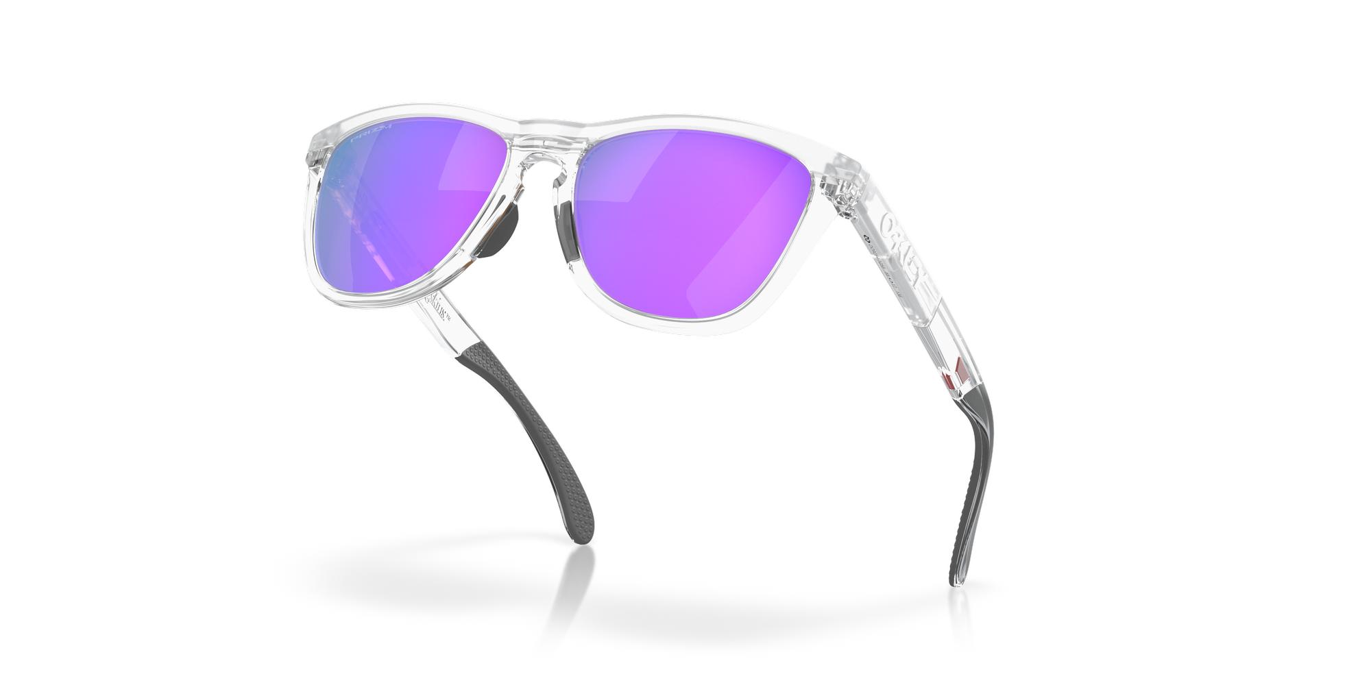 OO9284 Frogskins Range-150A